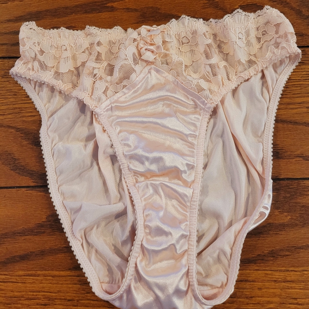 Vintage Victoria Secret Panties Large